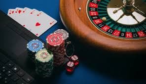 Antarmuka permainan Starlight Princess di platform vegas 138 dengan gulungan dan simbol-simbol bonus